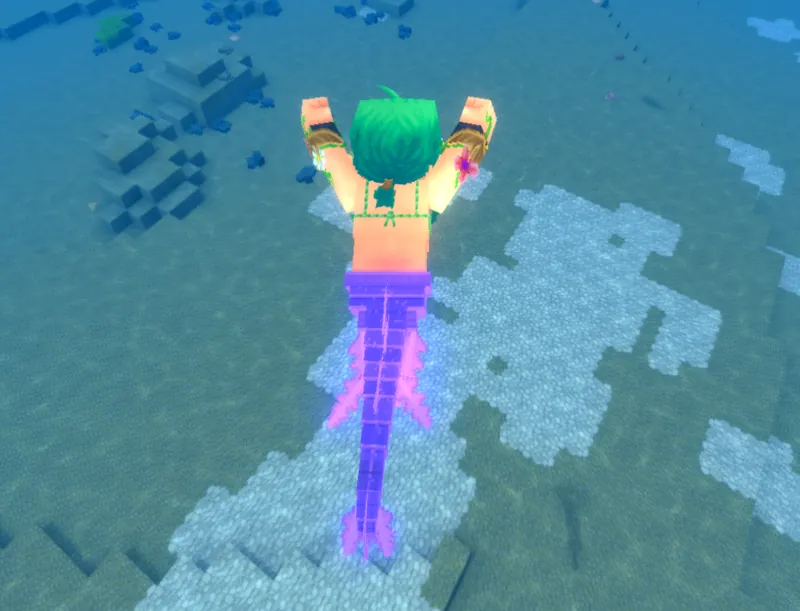 A free color — swimming over the sand